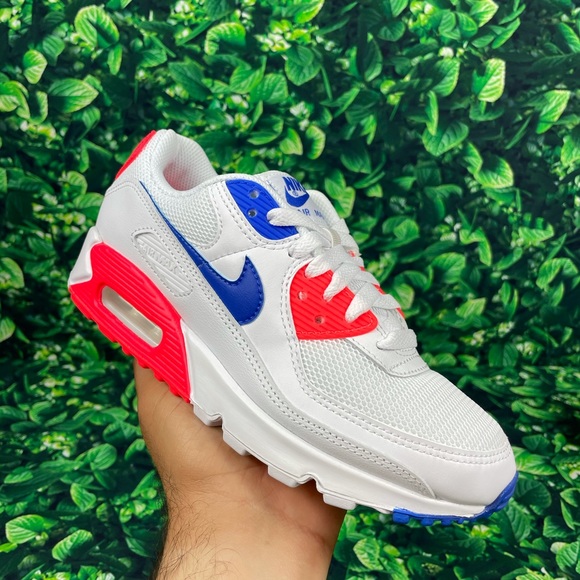 Nike Air Max 90 Ultramarine Women's White Sz 6.5 Nike Air Max 90 Ultramarine Women's White Sz 6.5